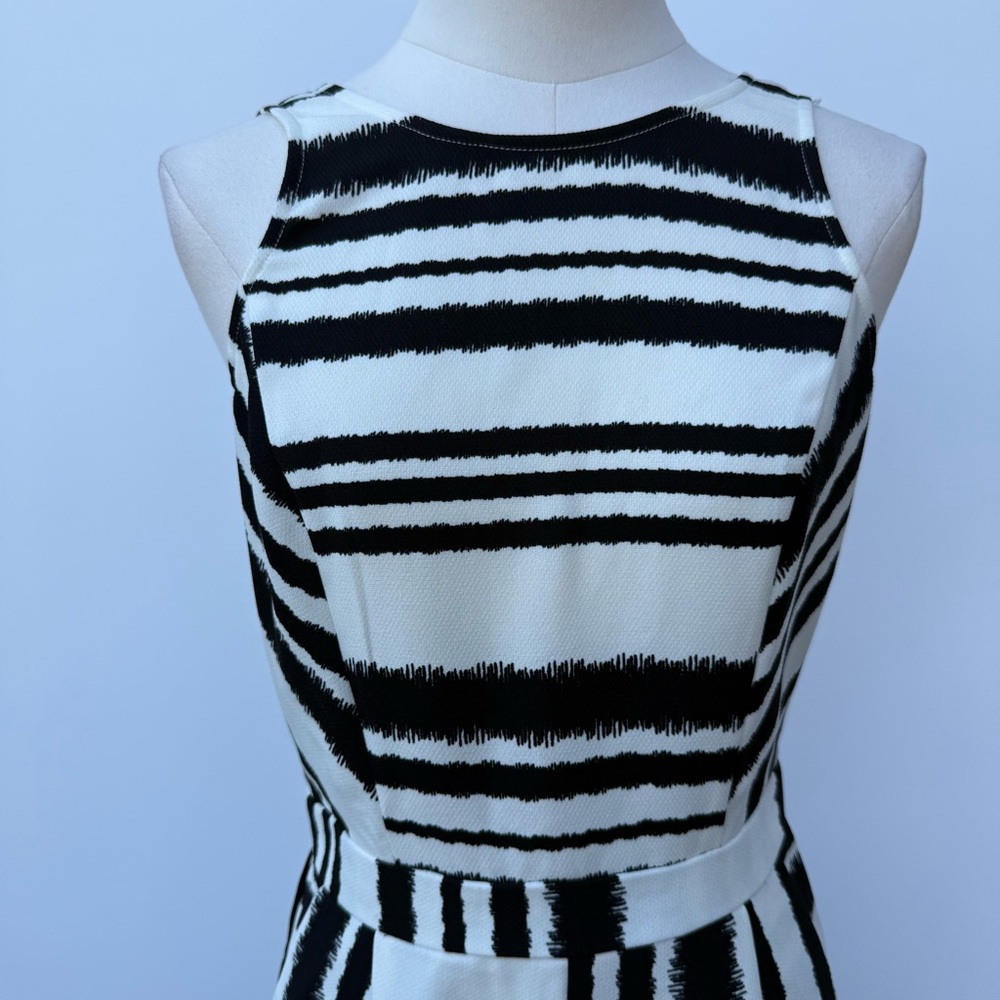 Jealous Tomato Monochrome Striped Sleeveless Jumpsuit Wide Leg Chic Black White - Picture 10 of 15